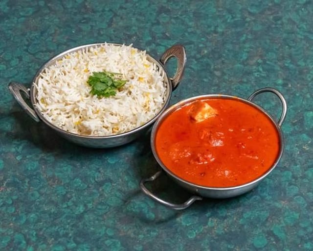 ￼Paneer Makhani.