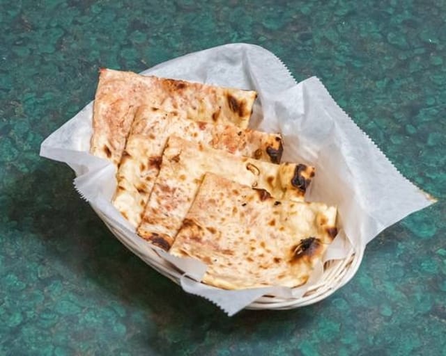 ￼Kashmiri Naan.