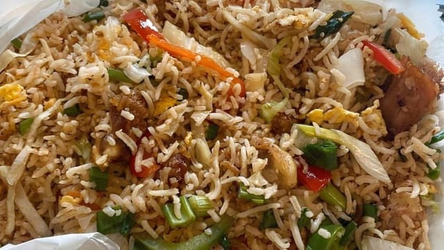 ￼Chicken Fried Rice.